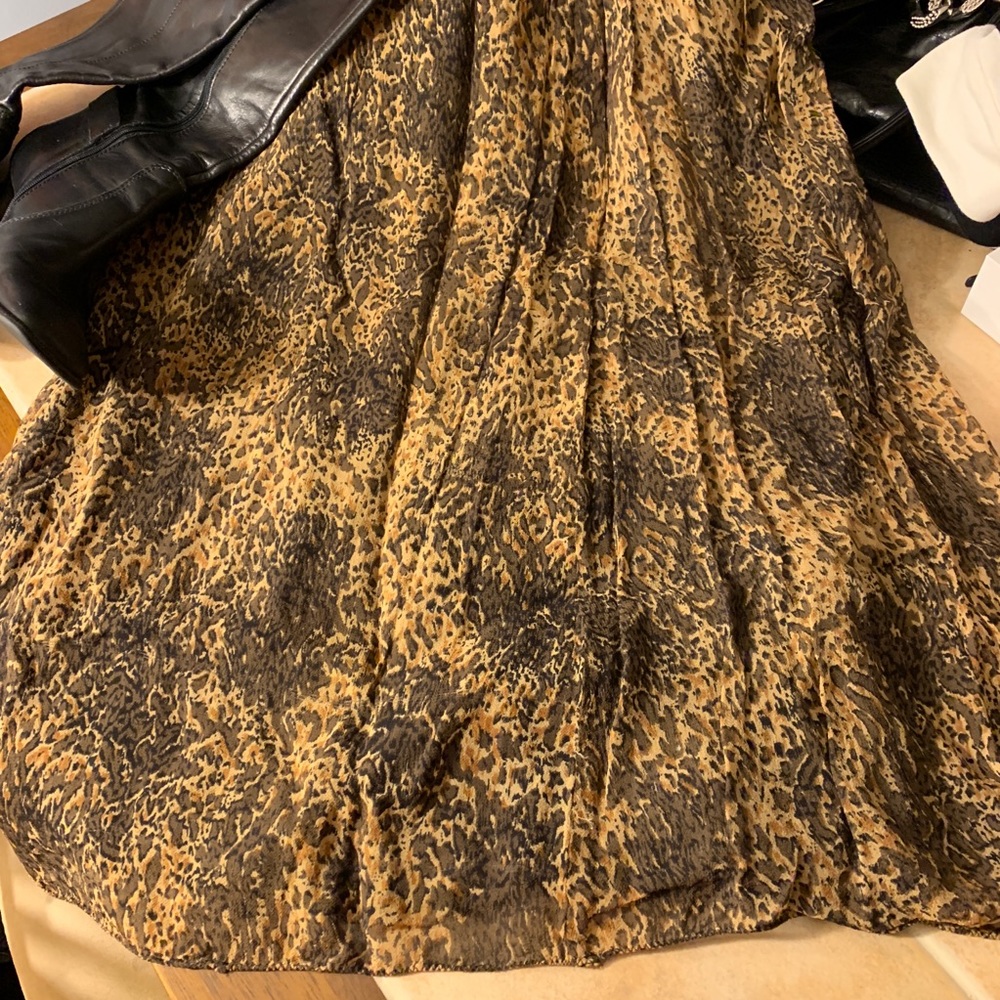 Flowy skirt